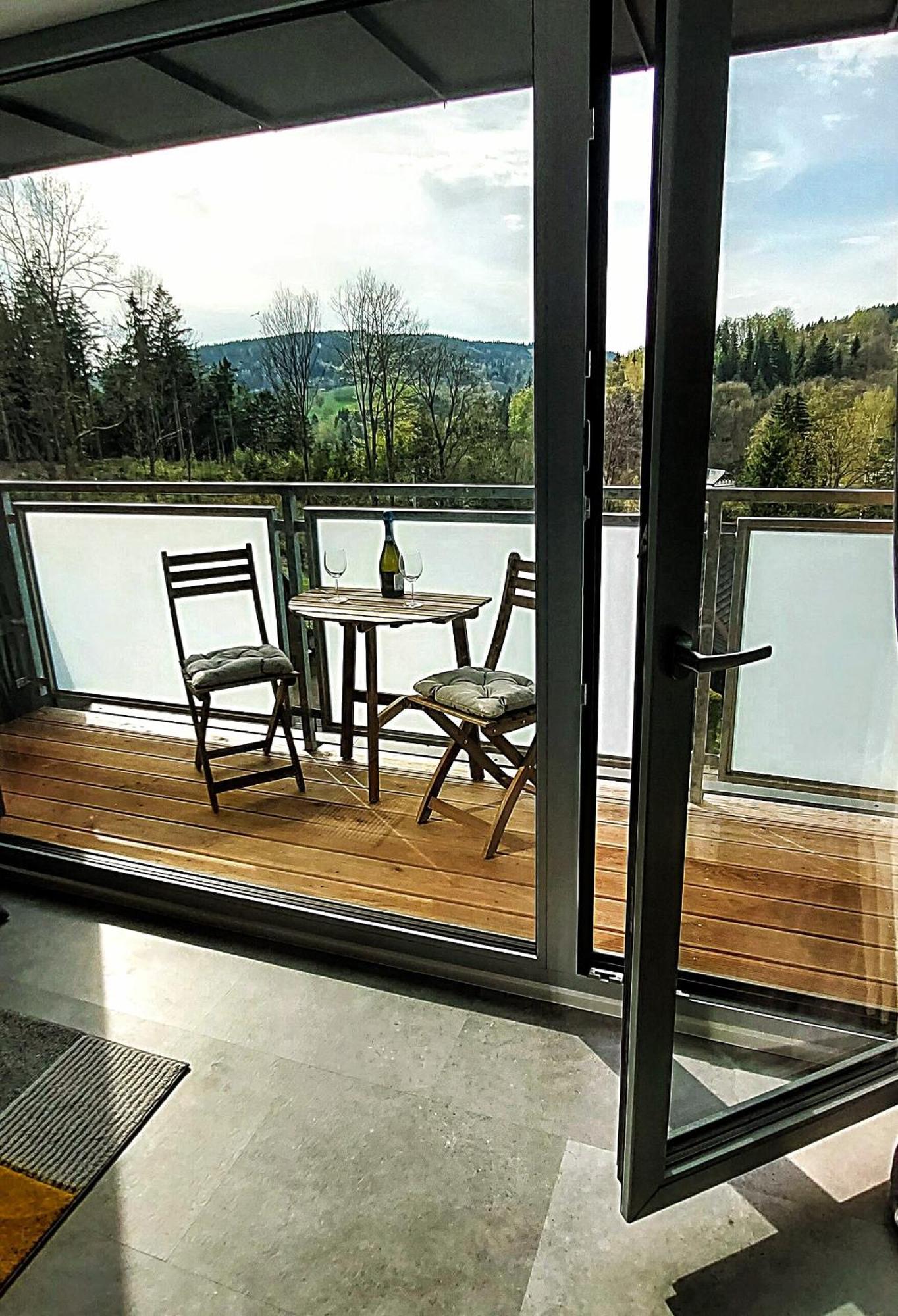 Apartman Na Kraji Lesa Janov nad Nisou Exterior photo